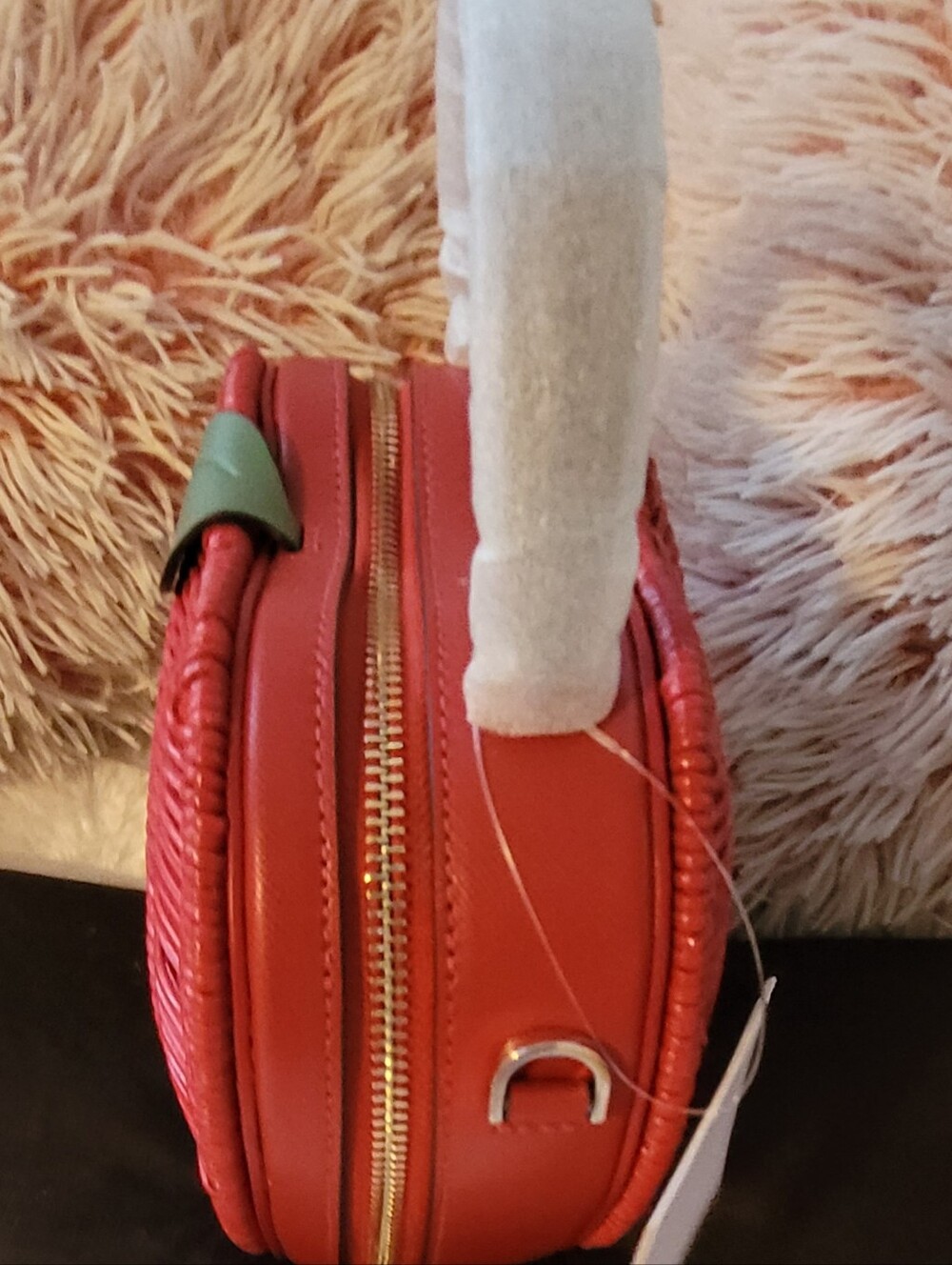 Kate Spade Honeycrisp Apple NWT - Picture 6 of 16